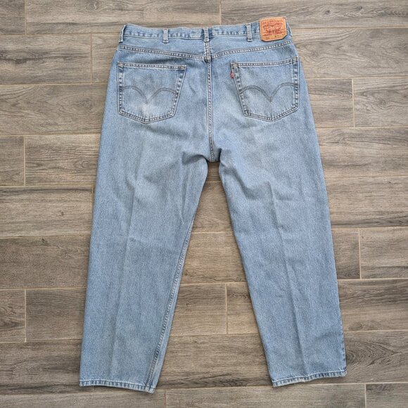 Levi's 569 Loose Straight Fit Jeans Men's Size 42x30 Medium Wash - Picture 2 of 13